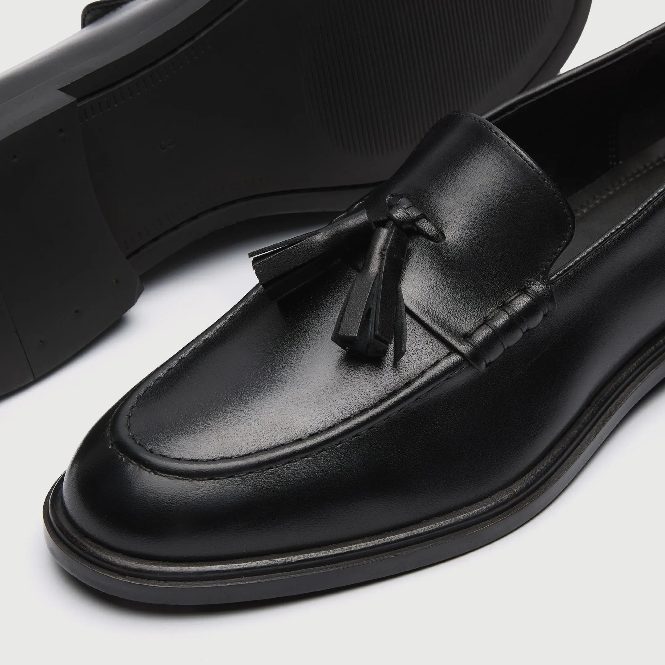 Putney Tassel Loafer