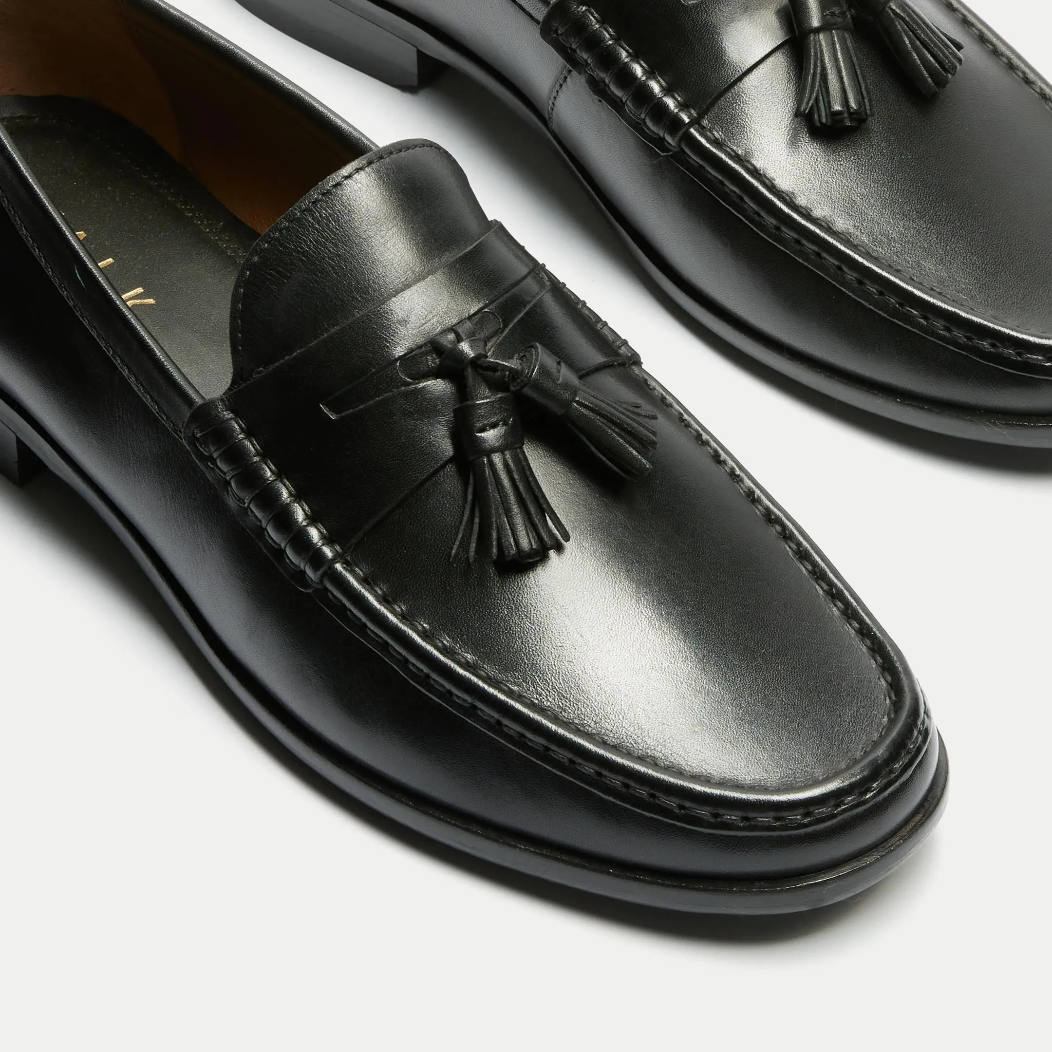 Tino Tassel Loafer