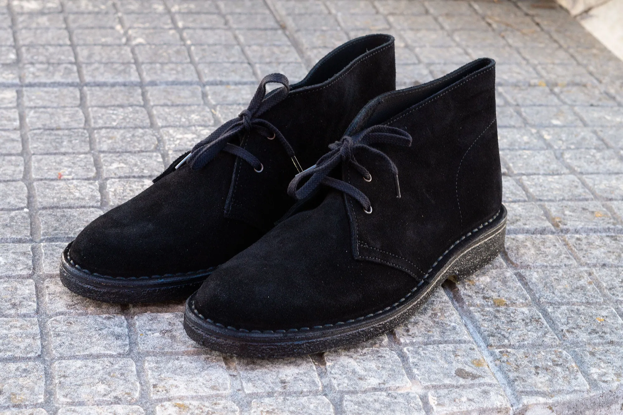 Type 01 Desert Boots Black Sand